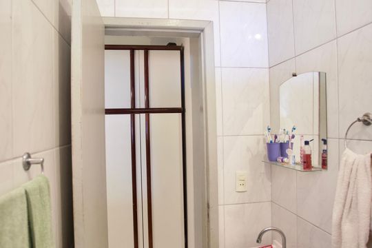 Banheiro da Suíte de apartamento para alugar com 4 quartos, 1300m² em A Definir Em Campo, Contagem