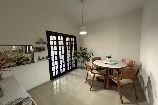 Sala de Jantar de casa à venda com 3 quartos, 290m² em Praça Seca, Rio de Janeiro