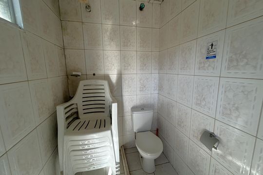 Banheiro 2 de casa à venda com 3 quartos, 290m² em Praça Seca, Rio de Janeiro
