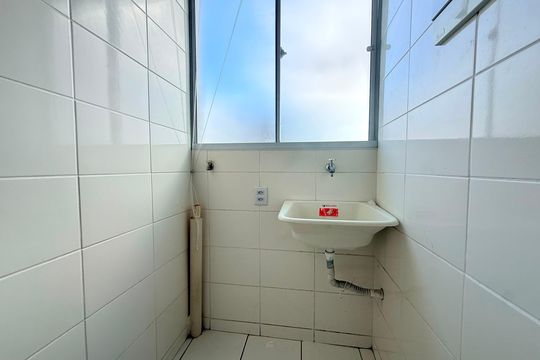 Área de Serviço de apartamento para alugar com 2 quartos, 47m² em Estoril, Belo Horizonte