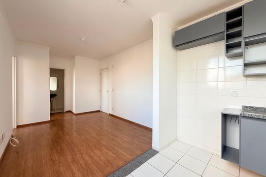 Cozinha de apartamento para alugar com 2 quartos, 47m² em Estoril, Belo Horizonte