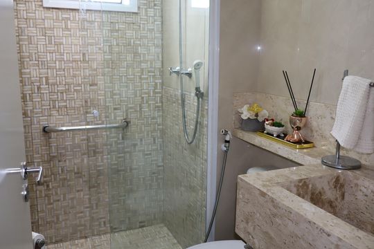 Banheiro de apartamento para alugar com 2 quartos, 45m² em Jardim Ibitirama, São Paulo