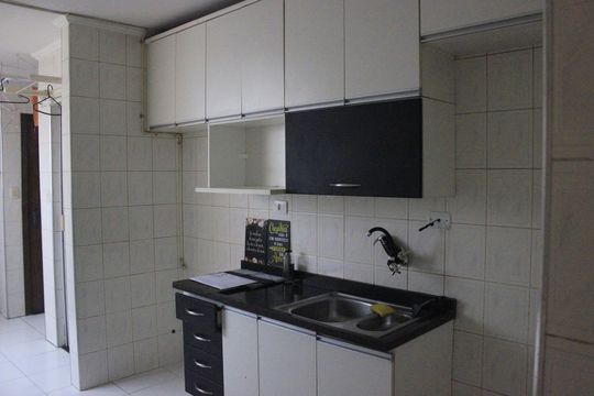 Cozinha  de apartamento à venda com 2 quartos, 65m² em Vila das Palmeiras, Guarulhos