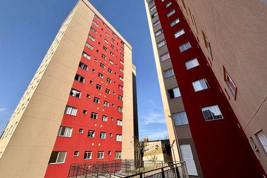 Fachada de apartamento para alugar com 2 quartos, 48m² em Jardim Lourdes, Ferraz de Vasconcelos
