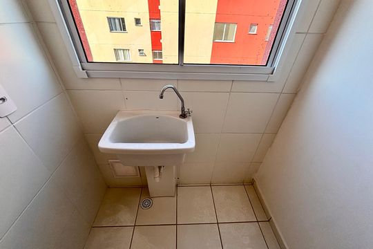 Área de Serviço de apartamento para alugar com 2 quartos, 48m² em Jardim Lourdes, Ferraz de Vasconcelos