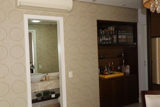 Sala de apartamento à venda com 3 quartos, 130m² em Jardim Avelino, São Paulo