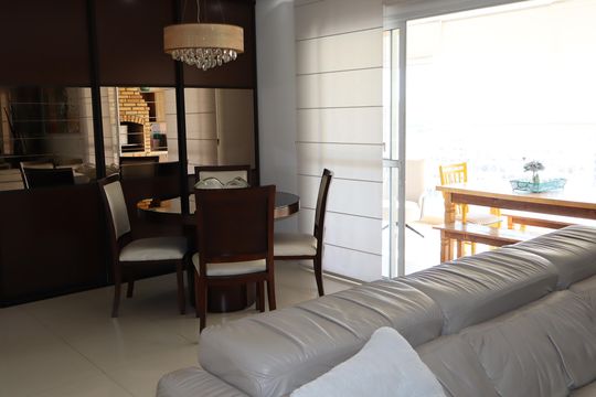 Apartamento à venda com 3 quartos, 130m² em Jardim Avelino, São Paulo