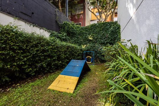 Espaço Pet de kitnet/studio para alugar com 1 quarto, 33m² em Pinheiros, São Paulo