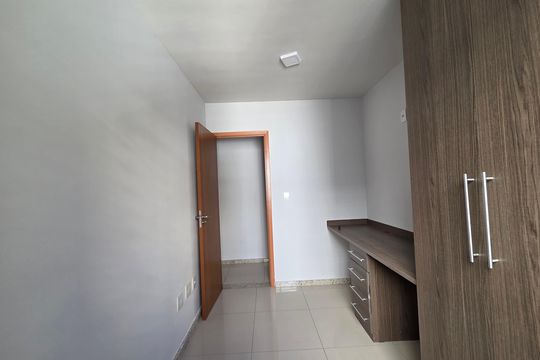 Quarto de apartamento à venda com 2 quartos, 57m² em Manacás, Belo Horizonte