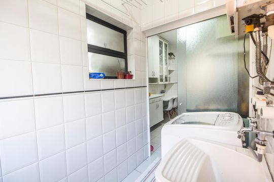 Área de Serviço de apartamento à venda com 3 quartos, 86m² em Empresarial 18 do Forte, Barueri