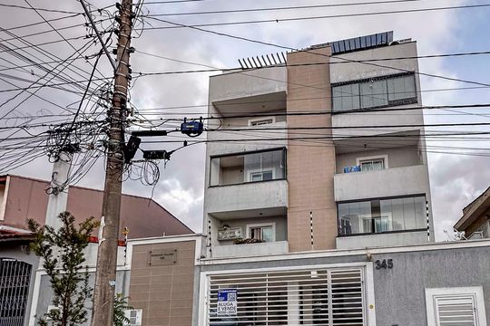 Fachada  de apartamento para alugar com 2 quartos, 80m² em Vila Scarpelli, Santo André
