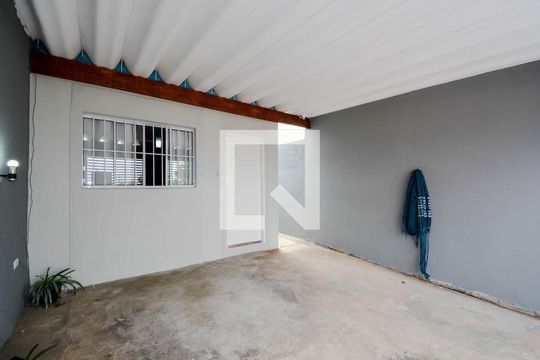 Área externa de casa para alugar com 2 quartos, 65m² em bom sucesso , Guarulhos