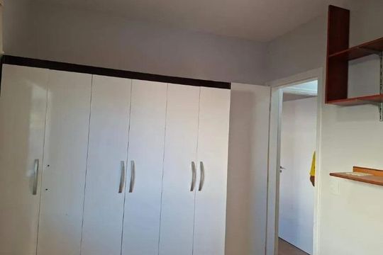 Quarto de casa de condomínio para alugar com 3 quartos, 120m² em Jardim Bom Retiro, Campinas