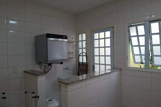 Cozinha de casa de condomínio para alugar com 3 quartos, 120m² em Jardim Bom Retiro, Campinas