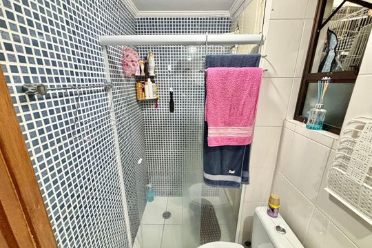 Banheiro de apartamento à venda com 3 quartos, 55m² em Penha de França, São Paulo