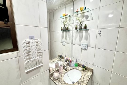 Banheiro de apartamento à venda com 3 quartos, 55m² em Penha de França, São Paulo
