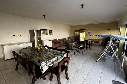 Área comum de casa à venda com 4 quartos, 580m² em Vila Homero Thon, Santo André