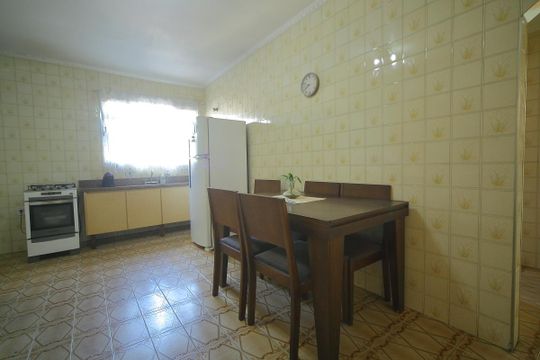 Cozinha  de casa à venda com 2 quartos, 151m² em Jardim Calux, São Bernardo do Campo