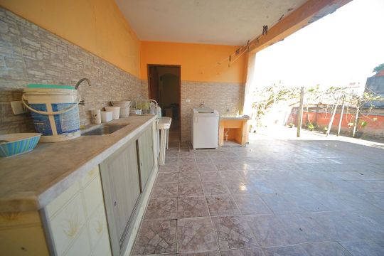 Área de Serviço de casa à venda com 2 quartos, 151m² em Jardim Calux, São Bernardo do Campo