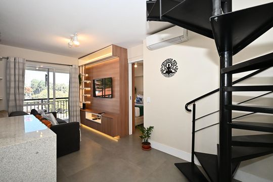 Sala de apartamento para alugar com 1 quarto, 90m² em Morumbi, São Paulo