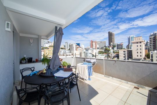 COBERTURA de apartamento à venda com 3 quartos, 120m² em Serra, Belo Horizonte