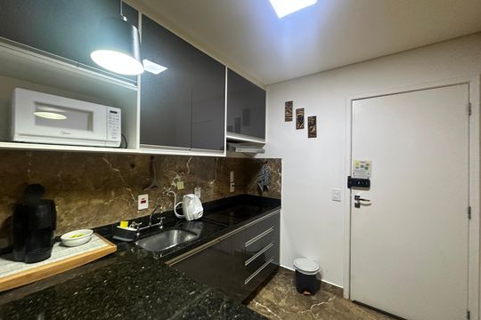 Cozinha de apartamento à venda com 1 quarto, 26m² em Bethaville I, Barueri