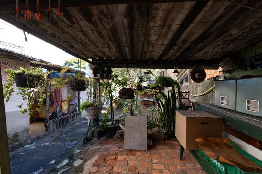 Quintal de casa à venda com 8 quartos, 520m² em Lapa, São Paulo
