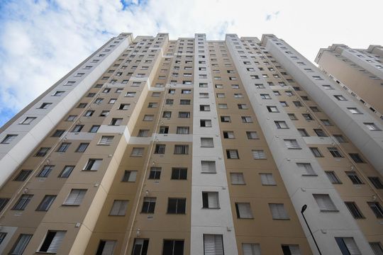 Fachada de apartamento à venda com 2 quartos, 42m² em Vila Plana, São Paulo