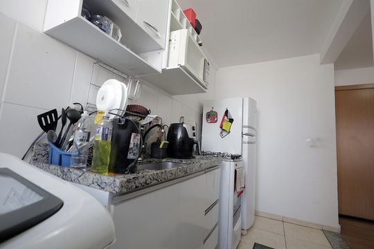 Cozinha e Área de Serviço de apartamento à venda com 2 quartos, 50m² em Utinga, Santo André