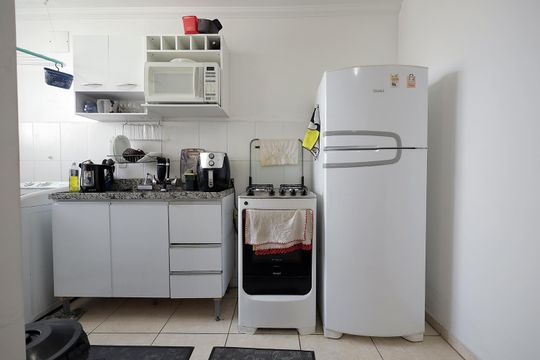 Cozinha e Área de Serviço de apartamento à venda com 2 quartos, 50m² em Utinga, Santo André