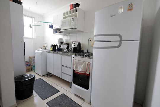Cozinha e Área de Serviço de apartamento à venda com 2 quartos, 50m² em Utinga, Santo André