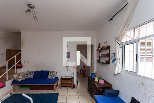 Casa à venda com 3 quartos, 156m² em Vila Romana, São Paulo