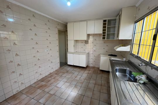 Cozinha de casa à venda com 2 quartos, 78m² em Jardim Paris, São Paulo