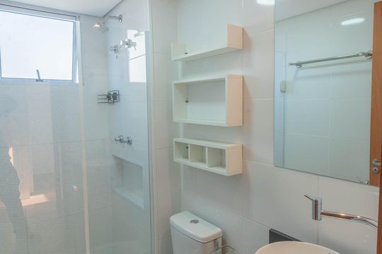 Banheiro de apartamento para alugar com 2 quartos, 43m² em Parque Industrial, Campinas