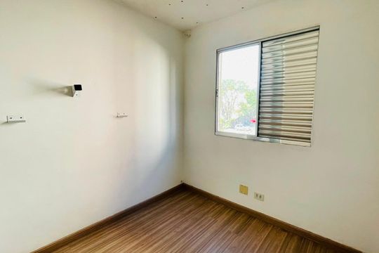 Apartamento para alugar com 2 quartos, 48m² em Jardim Colibri, Cotia