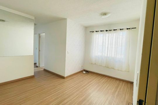 Apartamento para alugar com 2 quartos, 48m² em Jardim Colibri, Cotia