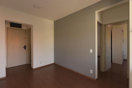Sala de apartamento para alugar com 2 quartos, 55m² em Vila Guiomar, Santo André