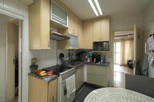 Cozinha de apartamento para alugar com 3 quartos, 96m² em Vila Gomes Cardim, São Paulo