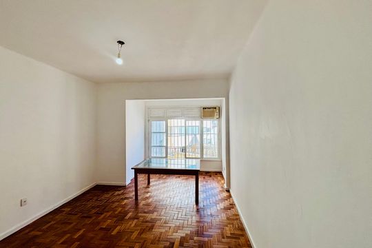 Apartamento à venda com 2 quartos, 110m² em Lagoa, Rio de Janeiro