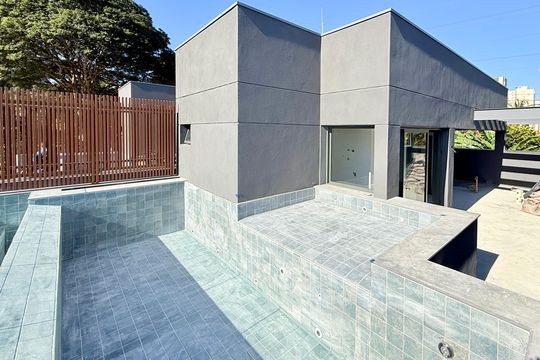Piscina de casa de condomínio à venda com 4 quartos, 530m² em Itaim Bibi, São Paulo