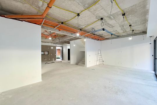 Sala de casa de condomínio à venda com 4 quartos, 530m² em Itaim Bibi, São Paulo