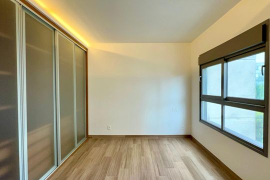 Suíte 2 de apartamento à venda com 3 quartos, 278m² em Jardim Paulista, São Paulo