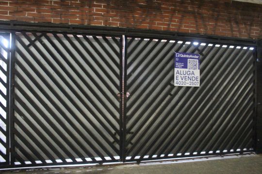 Placa de casa à venda com 4 quartos, 120m² em Fundação, São Caetano do Sul