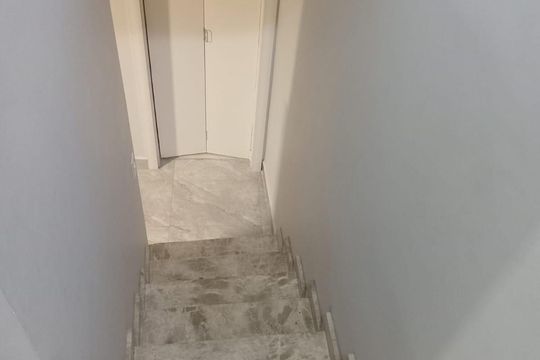 Corredor de casa à venda com 6 quartos, 125m² em Campo Limpo, São Paulo