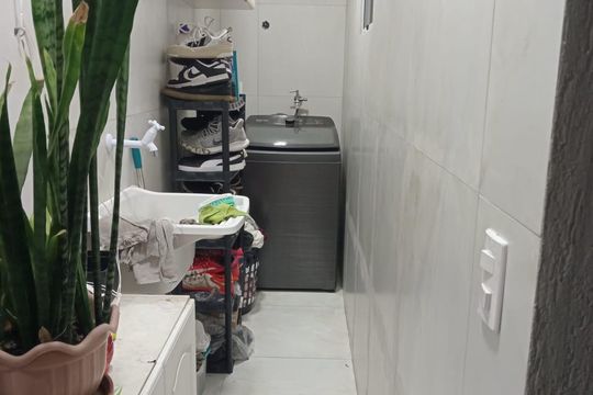 Área de serviço de casa à venda com 6 quartos, 125m² em Campo Limpo, São Paulo