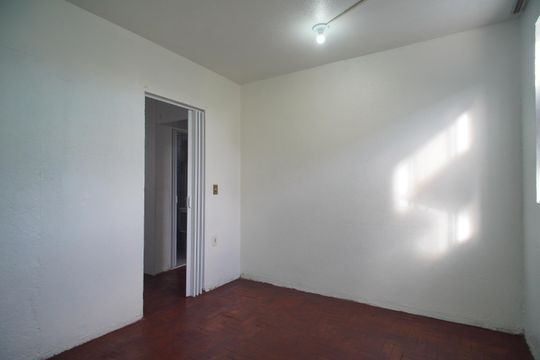 Quarto de apartamento para alugar com 2 quartos, 25m² em Cohab, Sapucaia do Sul