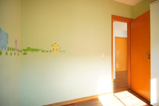Quarto 2 de apartamento para alugar com 2 quartos, 45m² em Jardim Dona Leopoldina, Porto Alegre