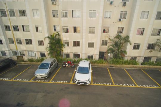 Quarto 2 - Vista de apartamento para alugar com 2 quartos, 45m² em Jardim Dona Leopoldina, Porto Alegre