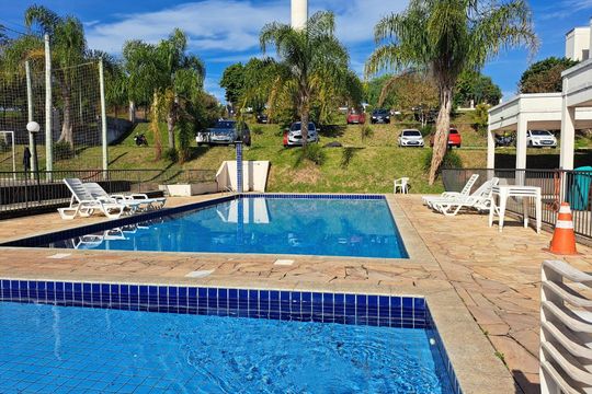 Área Comum - Piscina de apartamento para alugar com 2 quartos, 45m² em Jardim Dona Leopoldina, Porto Alegre