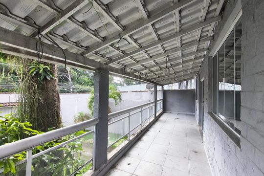 Casa à venda com 3 quartos, 100m² em Anil, Rio de Janeiro
